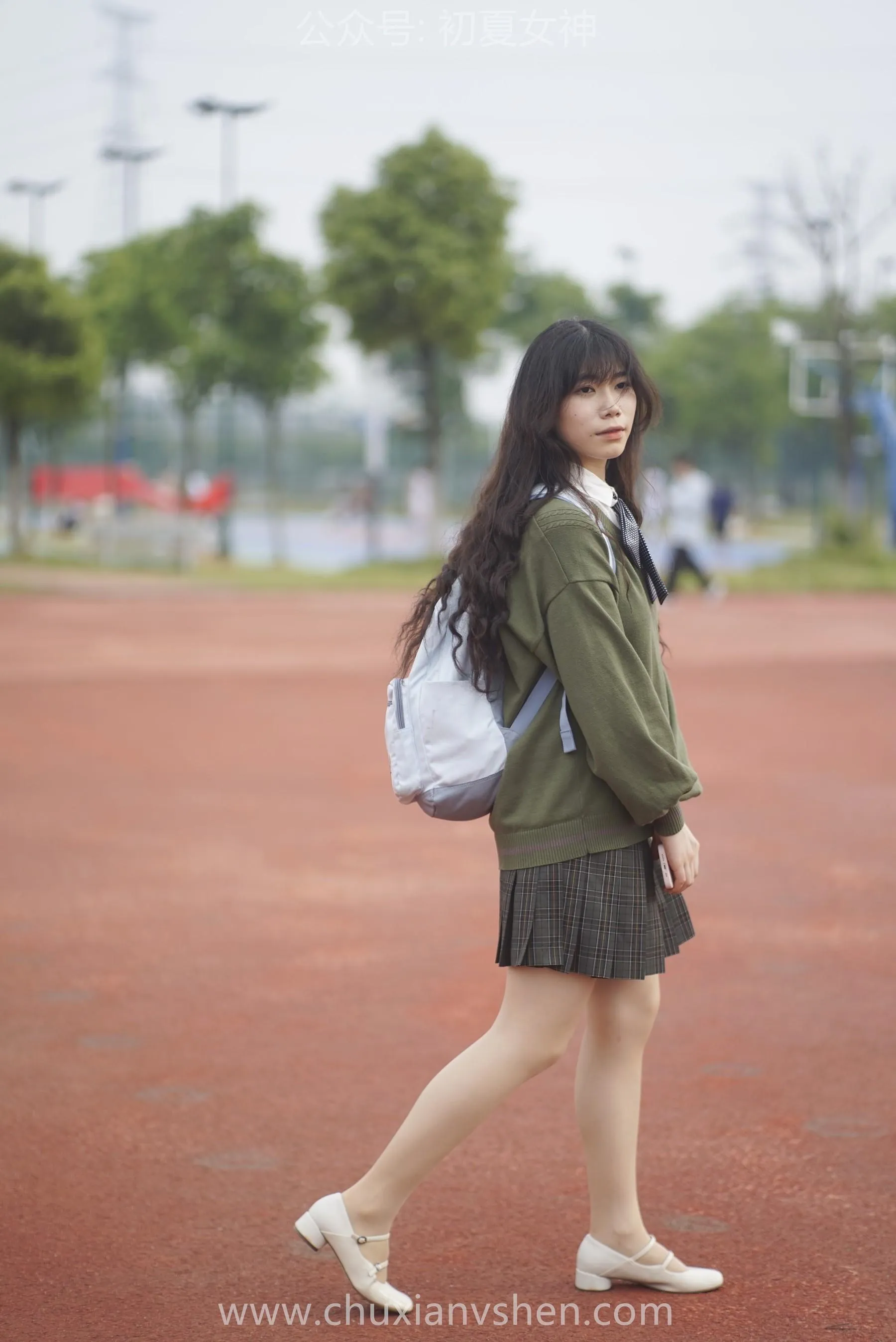 初夏女神 NO.064 欢欢 新晋学妹-学妹的一天 [164P]插图7
